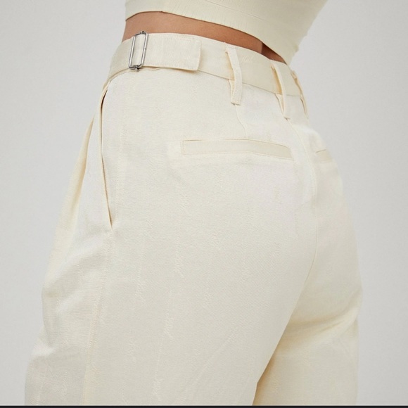 NWOT KITH WOMEN AIDAN PLEATED TROUSER - VITAL - Picture 5 of 11